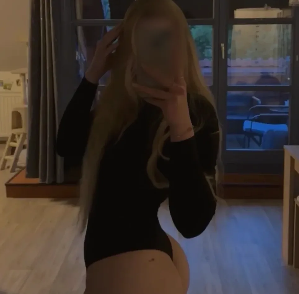 Annalena, 23