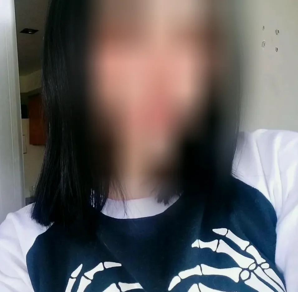 Leonie, 20